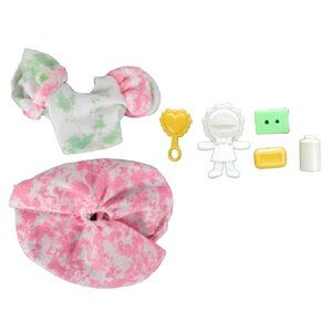 Vtg 1990 Barbie Babysitter Skipper Courtney 9434 Top Skirt Green Pink Rattle Toy